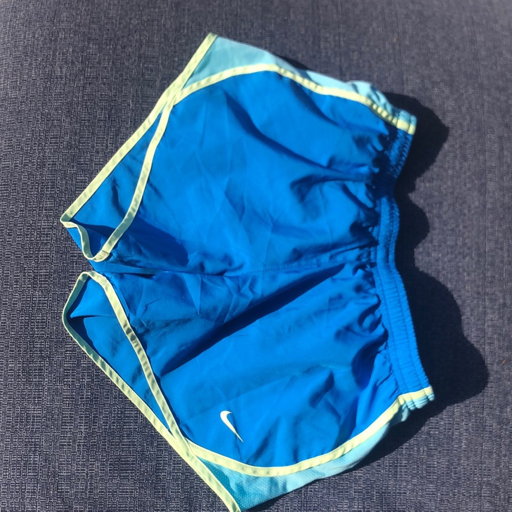 Nike kids size medium tracker shorts
